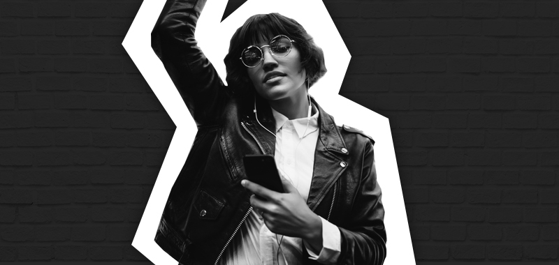 girl with mobile phone